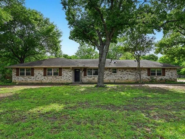 305 Cockrell Hill Road, Ovilla, TX 75154