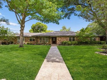 7519 Larchview Drive, Dallas, TX 75254