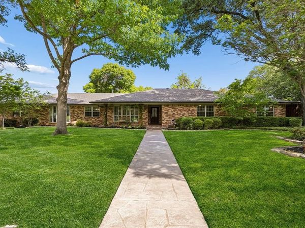 7519 Larchview Drive , Dallas, TX 75254