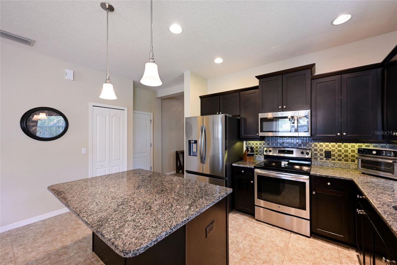 2909 44th Court E, Palmetto, FL 34221 Photo