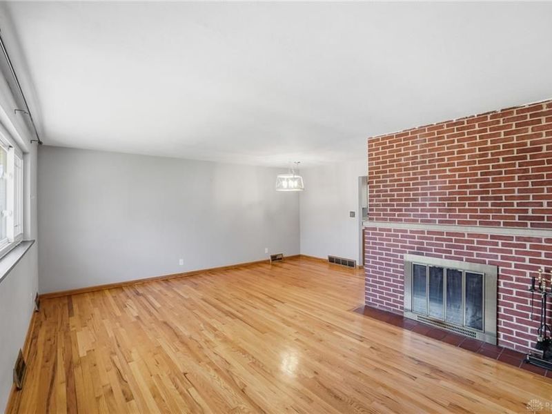 807 Sequoia Court, Dayton, OH 45419 Photo 9