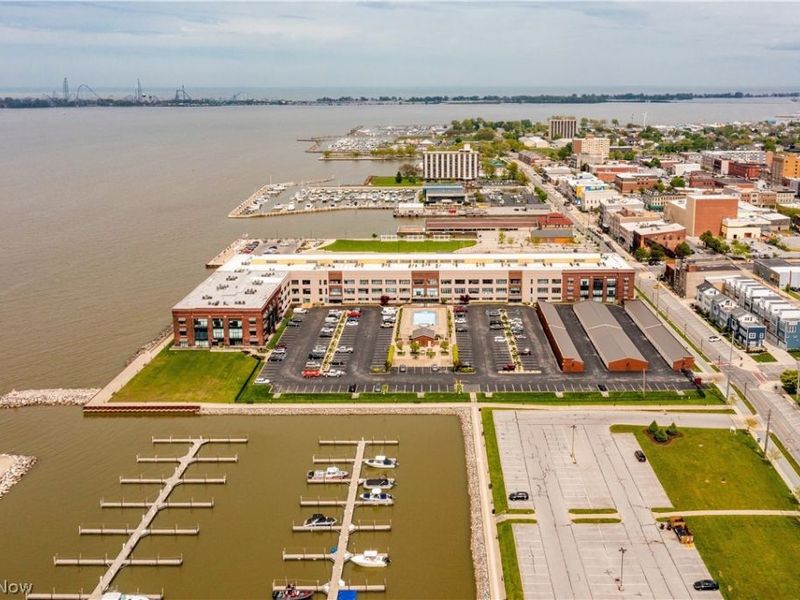 401 W Shoreline Drive, Unit 261, Sandusky, OH 43016 Photo 32