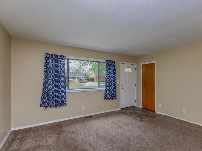 253 Lutz Drive, Englewood, OH 45322 Photo 14