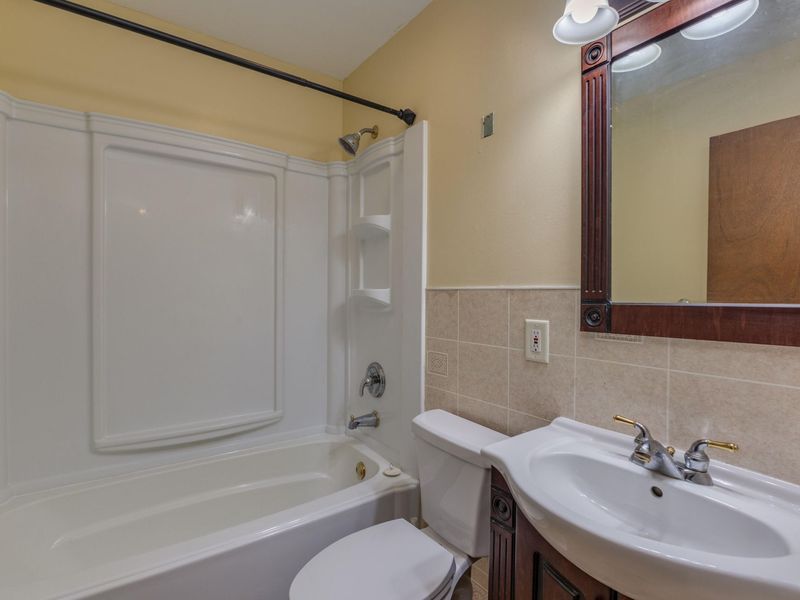 253 Lutz Drive, Englewood, OH 45322 Photo 21