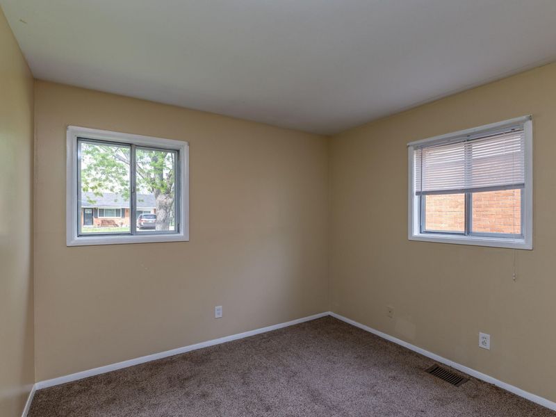 253 Lutz Drive, Englewood, OH 45322 Photo 22