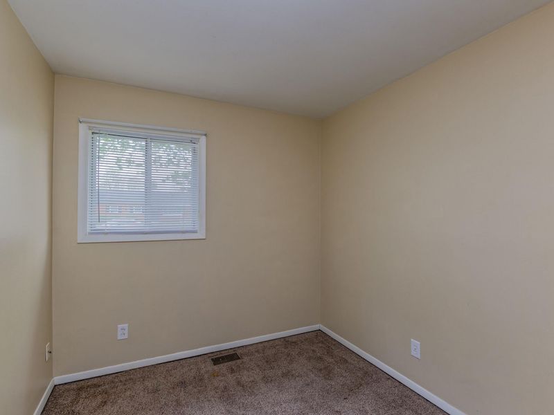 253 Lutz Drive, Englewood, OH 45322 Photo 24