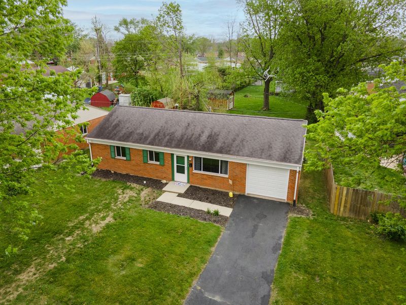 253 Lutz Drive, Englewood, OH 45322 Photo 5