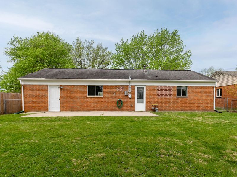 253 Lutz Drive, Englewood, OH 45322 Photo 6