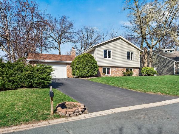 4149 Strawberry Lane, Eagan, MN 55123