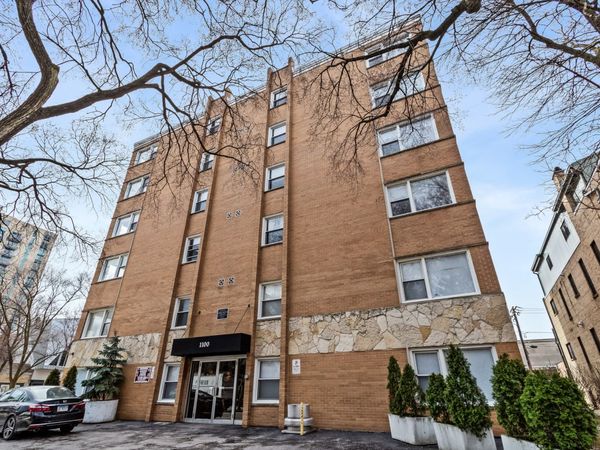 1100 Church Street, Unit 404, Evanston, IL 60201