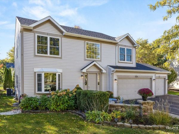 540 Waterford Drive, Oswego, IL 60543