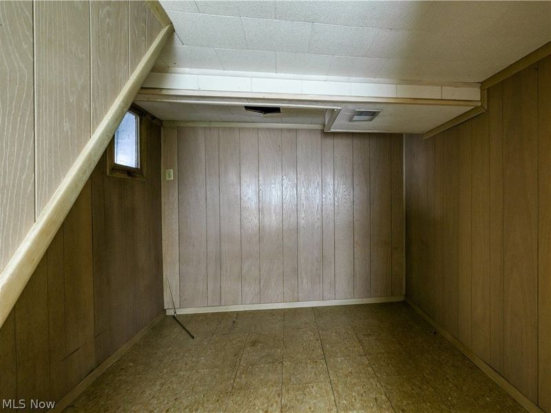 426 Queisner Avenue, Lowellville, OH 44436 Photo 21