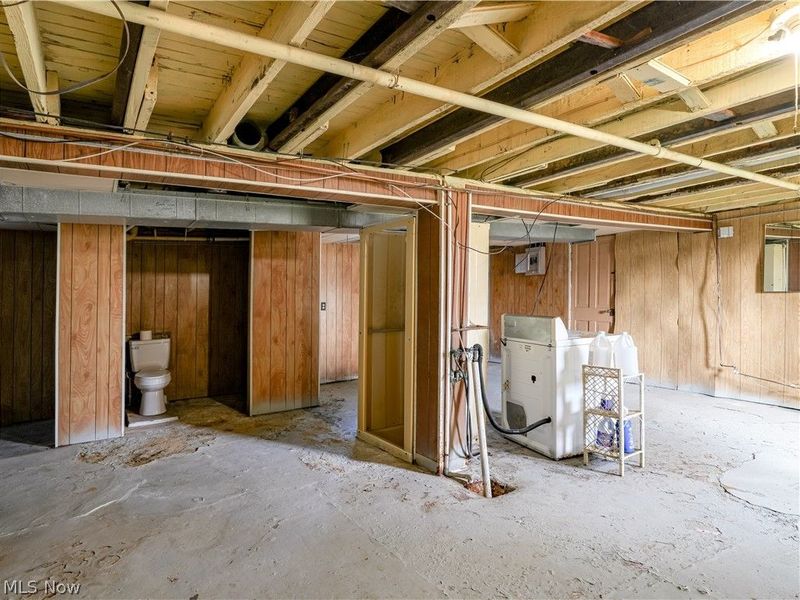 426 Queisner Avenue, Lowellville, OH 44436 Photo 23