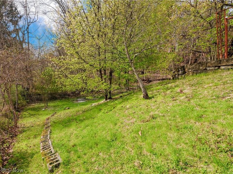 426 Queisner Avenue, Lowellville, OH 44436 Photo 25