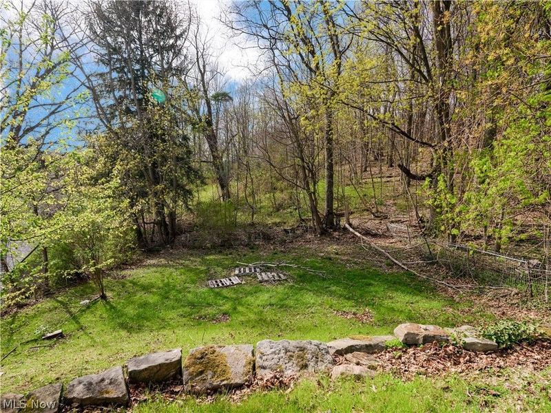 426 Queisner Avenue, Lowellville, OH 44436 Photo 5