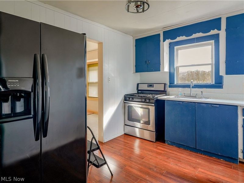 426 Queisner Avenue, Lowellville, OH 44436 Photo 6