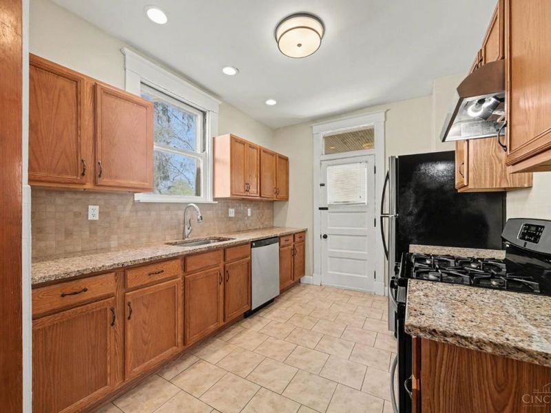 5540 Dunning Place, Cincinnati, OH 45227 Photo 10