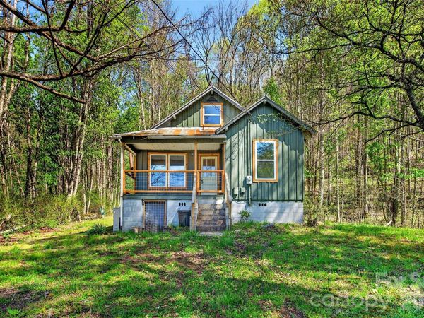 488 Cad Campbell Road , Bakersville, NC 28705