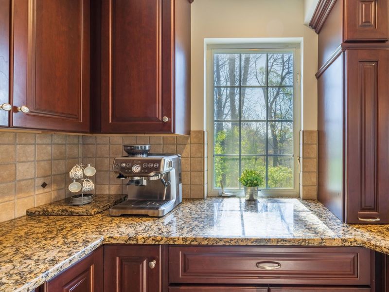 10965 Northpoint Drive, Athens, OH 45701 Photo 13