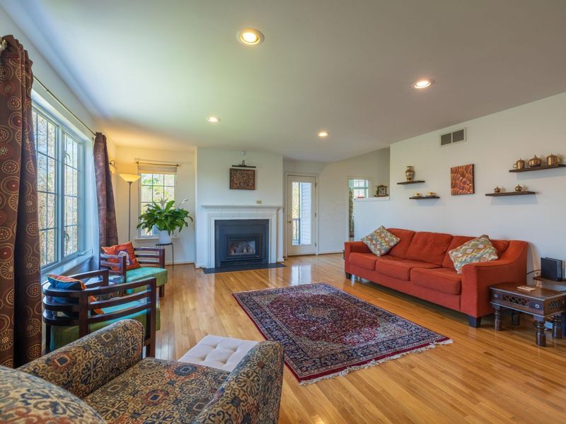 10965 Northpoint Drive, Athens, OH 45701 Photo 8