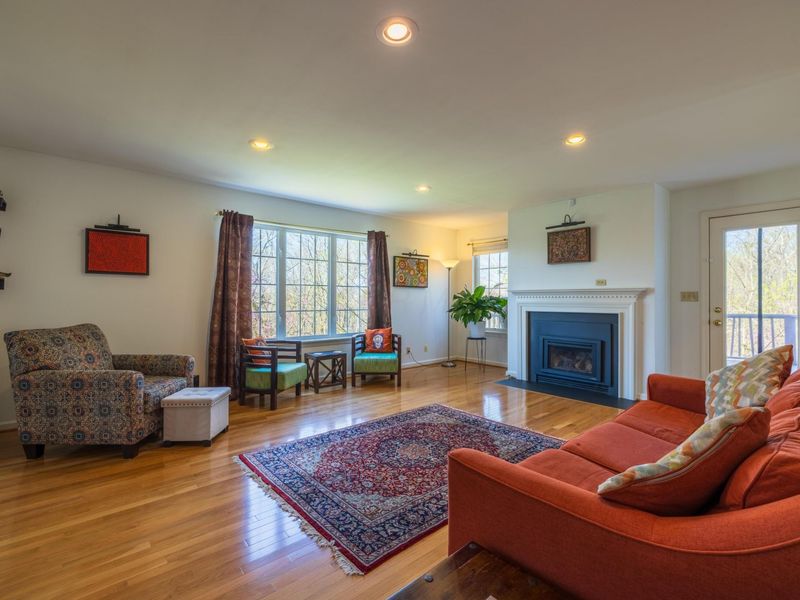 10965 Northpoint Drive, Athens, OH 45701 Photo 9