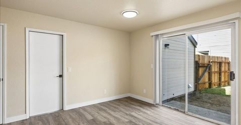 1049 Old Mill Cir, Roseville, CA 95747 Photo