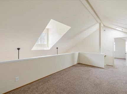 1049 Old Mill Cir, Roseville, CA 95747 Photo