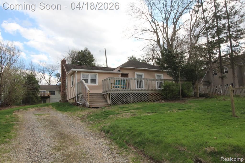 120 E Lafayette Street , Milford Vlg, MI 48381 Main Photo