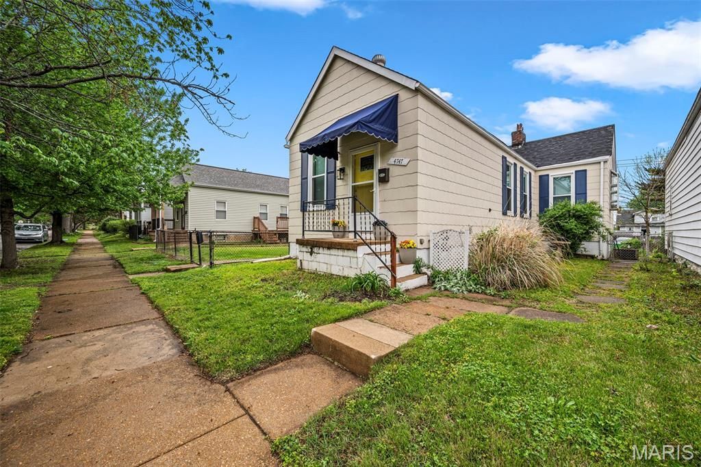 4747 Milentz Avenue , Saint Louis, MO 63116 Main Photo