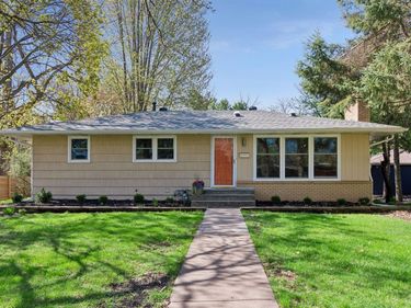 4113 Beverly Avenue, Golden Valley, MN 55422