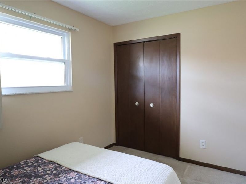 6663 Donna Rae Drive, Seven Hills, OH 44131 Photo 24