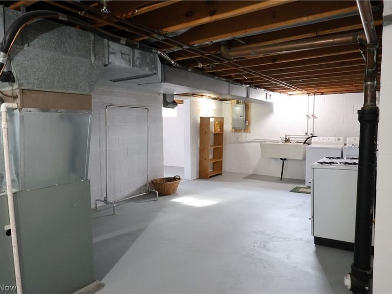 6663 Donna Rae Drive, Seven Hills, OH 44131 Photo 36