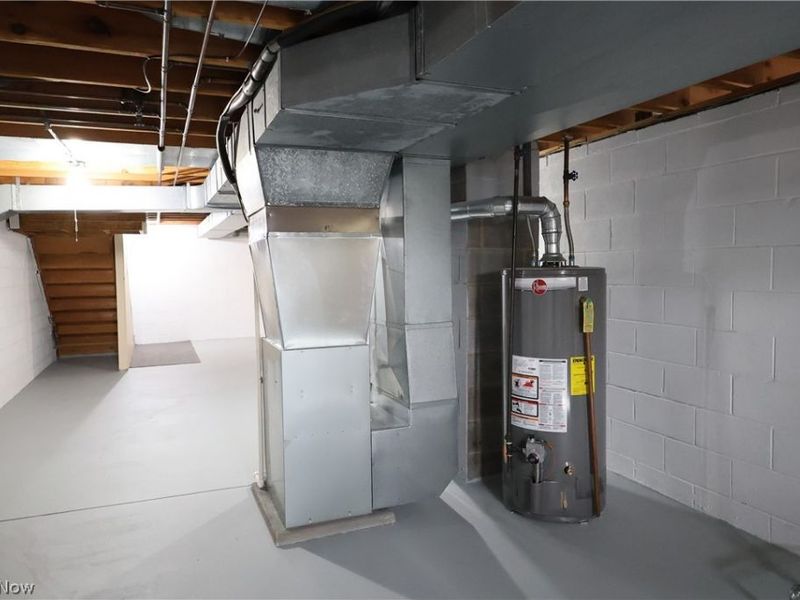 6663 Donna Rae Drive, Seven Hills, OH 44131 Photo 38