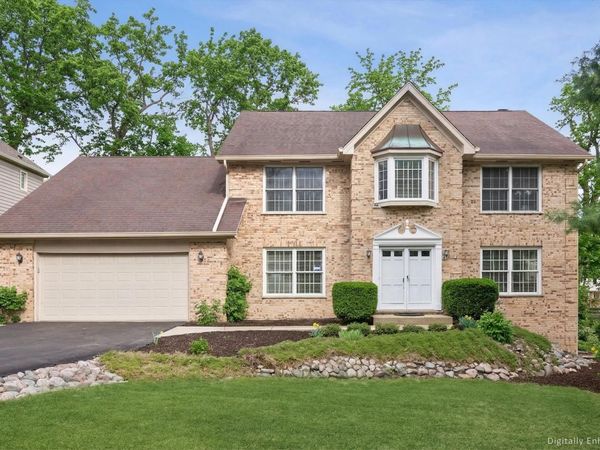 1361 Champion Forest Court, Wheaton, IL 60187