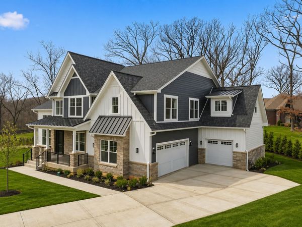 1432 Oak Bluff Lane , Lemont, IL 60439