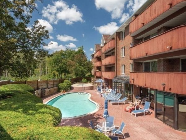 100 Rosemary Way, Unit 231, Needham, MA 02494