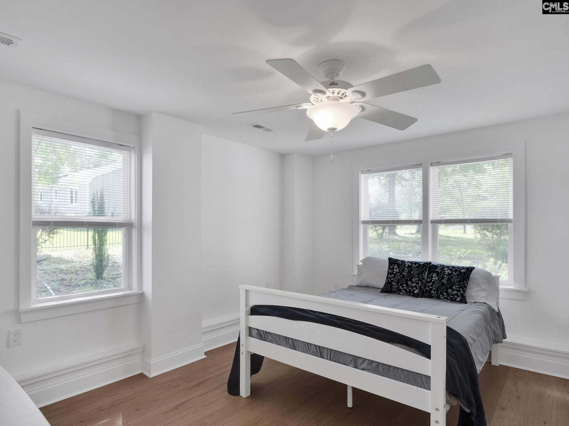 1513 Molly Creek Circle  Photo 4