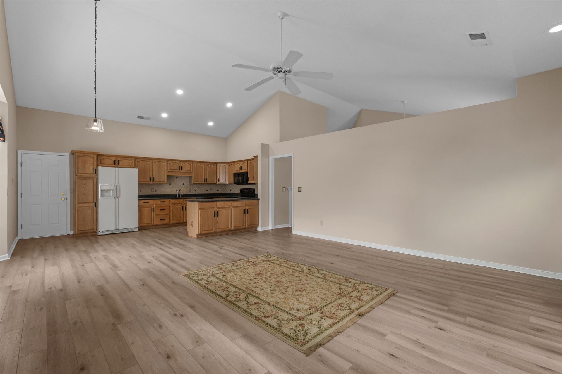 1209 Loblolly Ln. Photo 19