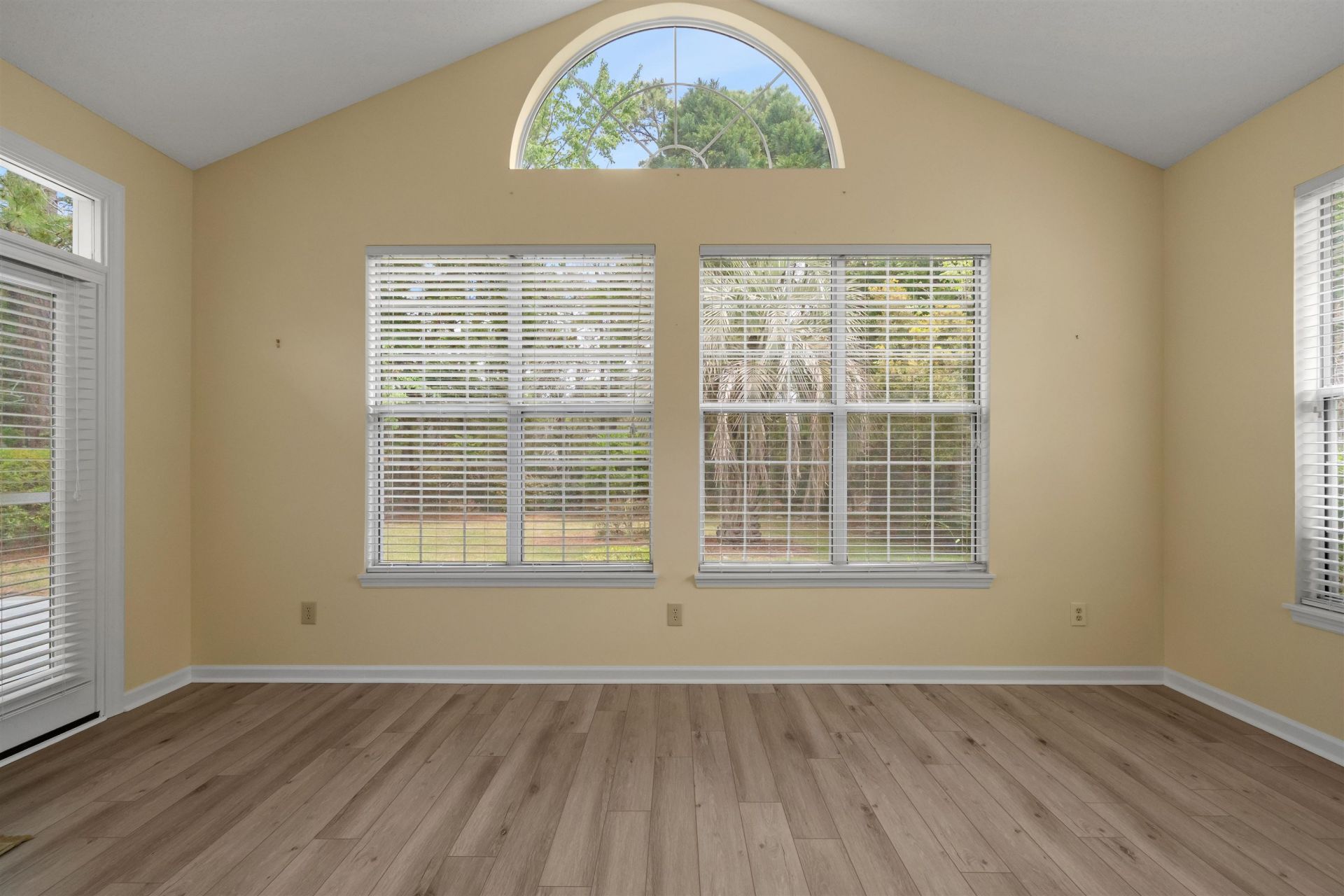 1209 Loblolly Ln. Photo 29