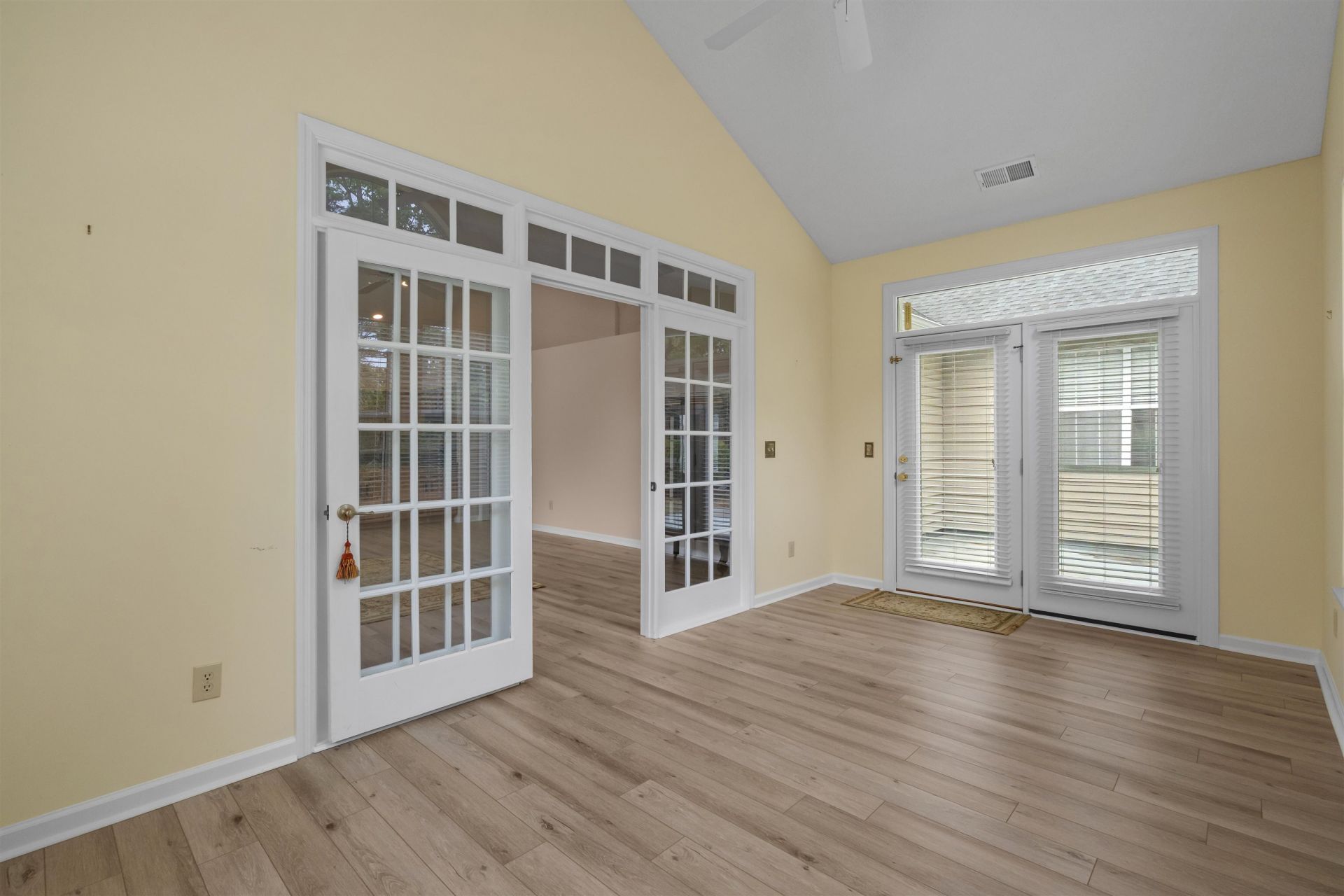 1209 Loblolly Ln. Photo 30