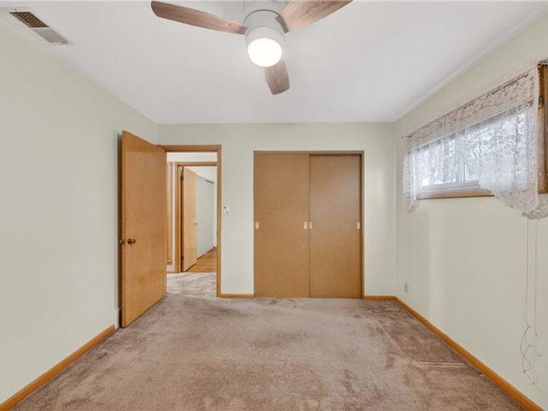 16504 Shelby Drive, Brook Park, OH 44142 Photo 22