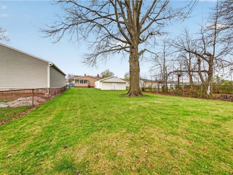 16504 Shelby Drive, Brook Park, OH 44142 Photo 28