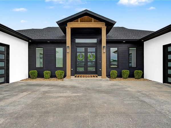 1750 Westend Avenue , Centerton, AR 72719