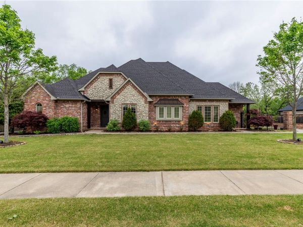 4232 St. Johns Wood Street , Springdale, AR 72762