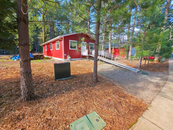 451 Stage Stop Drive, Cave Junction, OR 97523