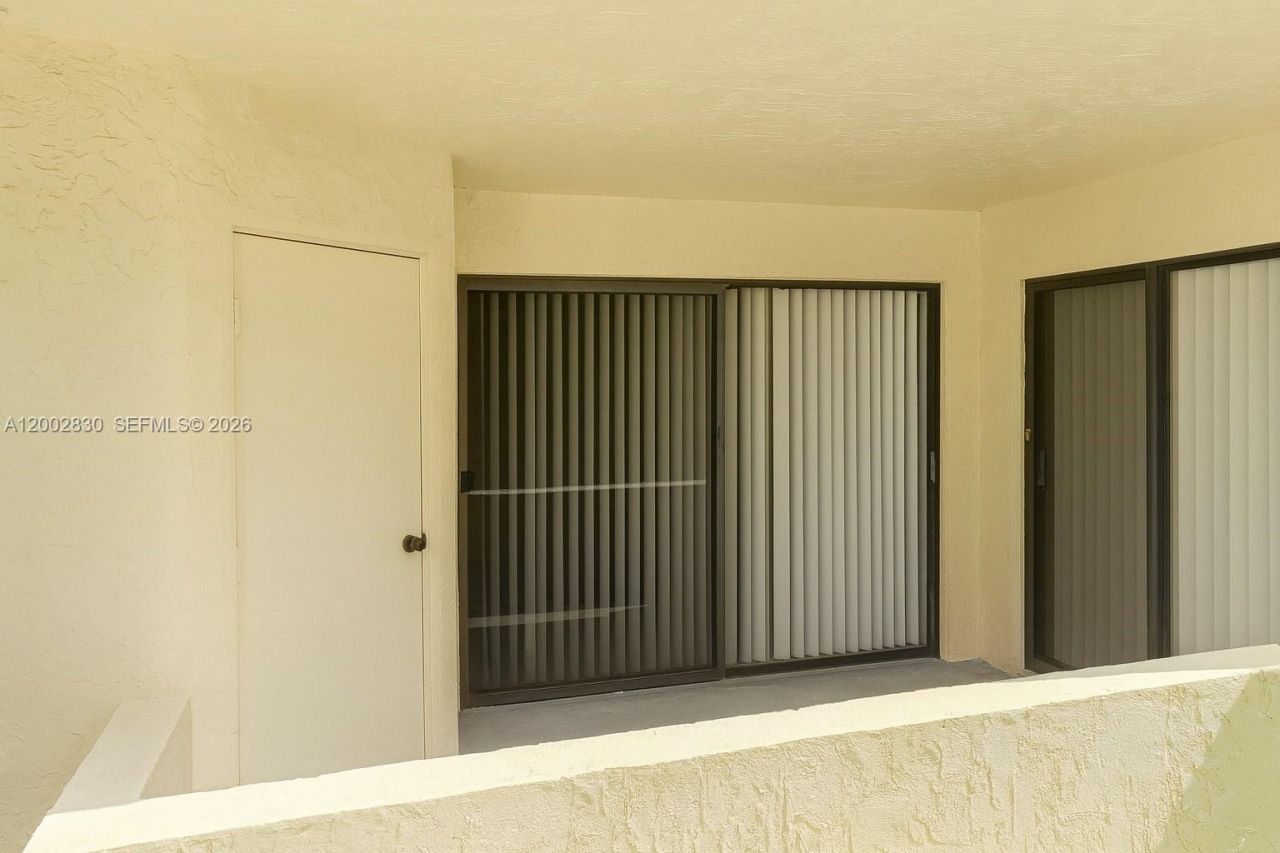 9999 Summerbreeze Dr, Unit 216, Sunrise, FL 33322 Photo