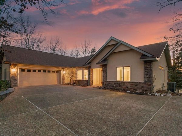 Hot Springs Village, AR 71909