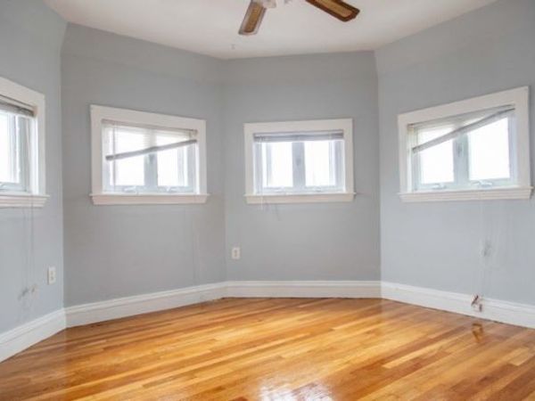19-21 Woodbridge St, Unit 3, Cambridge, MA 02140