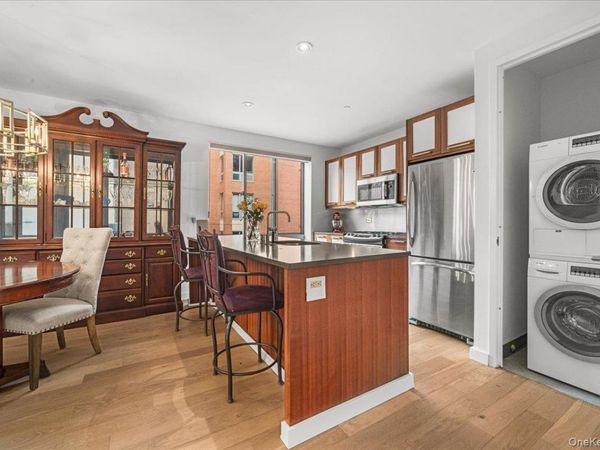 3585 Greystone Avenue , Unit 3E, Bronx, NY 10463