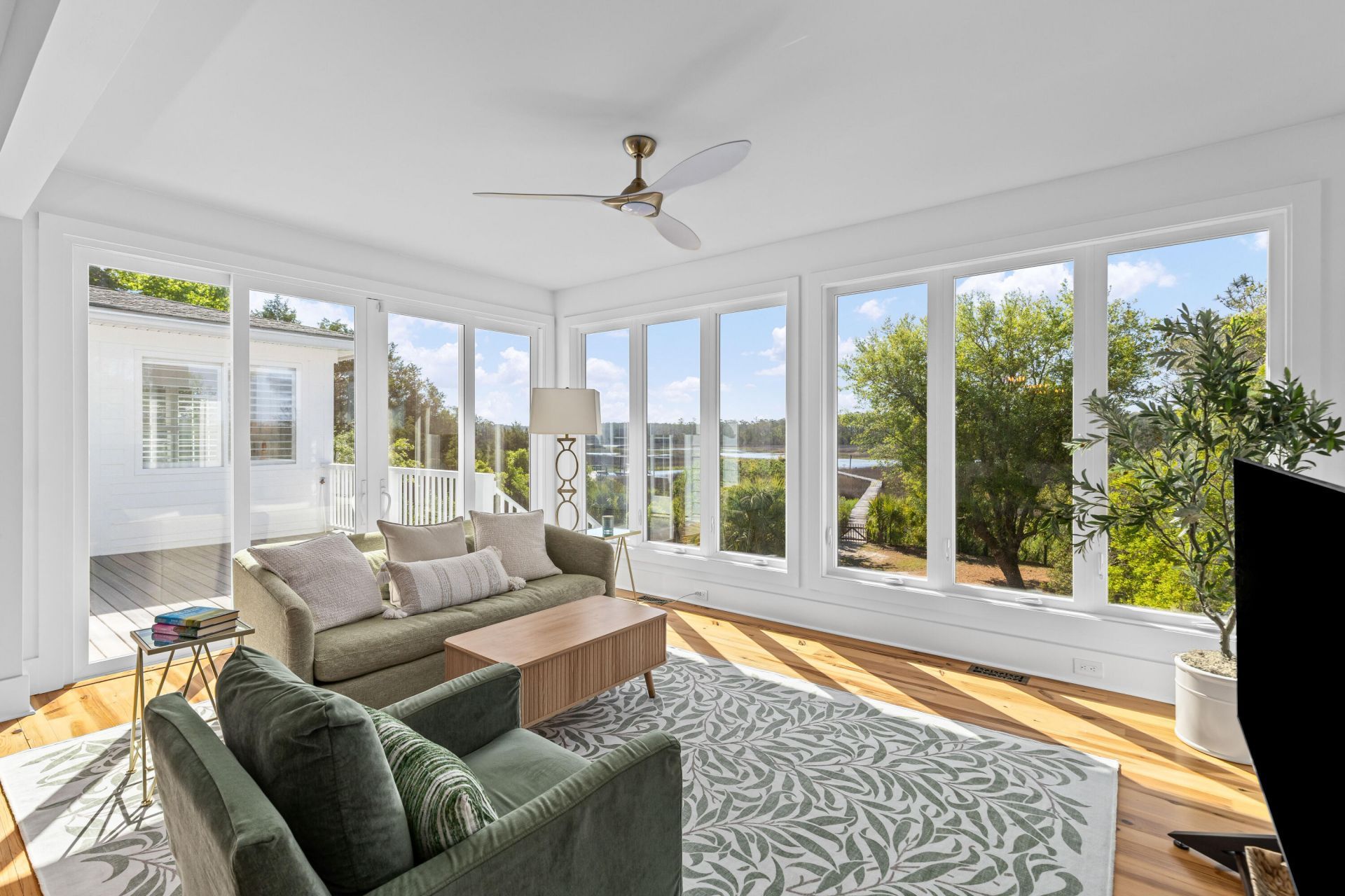 127 Drew Lane Photo 18